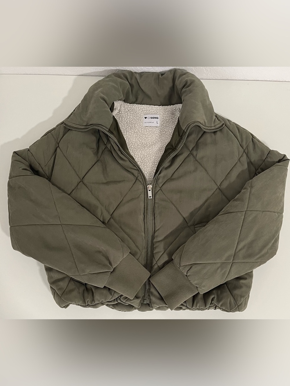 Cisono XL Olive Green Cropped Puffer Jacket Quilted Diamond Sherpa Lined Y2K - Picture 2 of 8